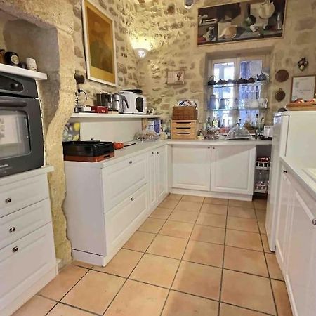 Chez Lydia - Osez La Vie De Chateau ! Pont Du Gard, Uzes Ремулен Экстерьер фото